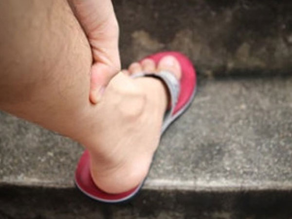 Phát hiện ung thư giai đoạn cuối từ bất thường ở chân