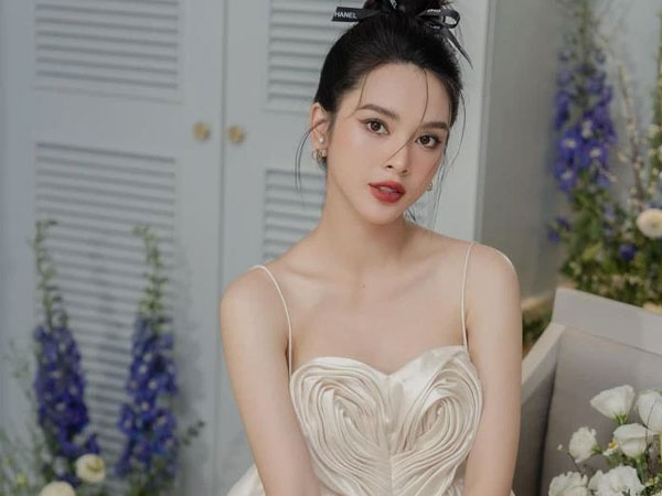 Diễn viên Quỳnh Lương bức xúc vì bị kẻ lạ quấy rối, gửi tin nhắn đồi truỵ
