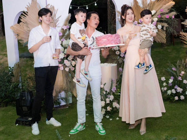 Cận cảnh biệt thự 'cung điện' của Á hậu vừa được chồng đại gia tổ chức sinh nhật rực rỡ như đám cưới