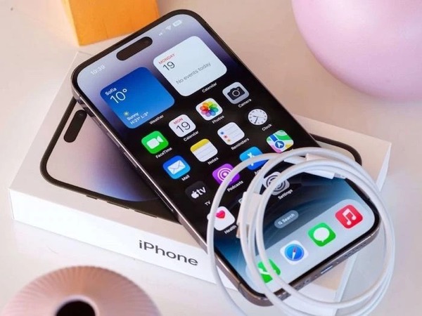 Hàng loạt các sản phẩm iPhone, iPad và Macbook của Apple giảm giá kịch liệt