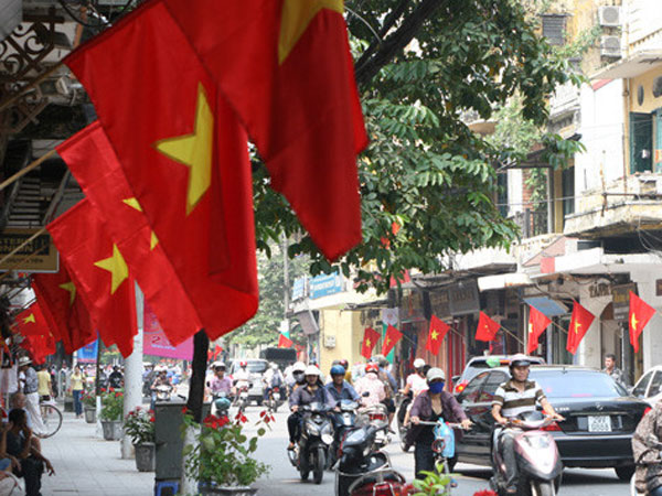 Thời tiết cả nước dịp lễ 30/4: Miền Bắc đón mưa dông, đề phòng lốc sét, mưa đá và gió giật mạnh