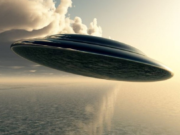 Nóng: UFO là công cụ giám sát Trái đất của người ngoài hành tinh?