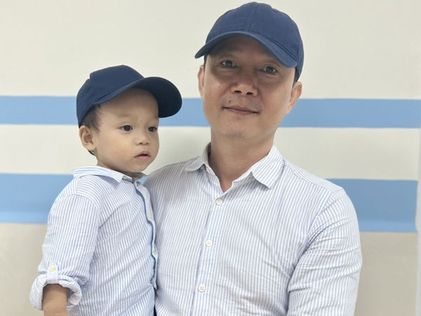 3 lần mất con, 16 năm mong chờ và hạnh phúc vỡ òa của cặp vợ chồng hiếm muộn