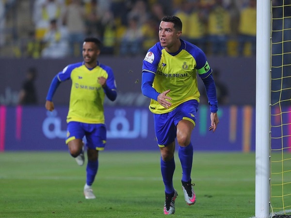 Ronaldo ghi bàn trở lại, Al Nassr đại thắng Al Raed