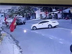 4 xe đâm nhau liên hoàn bắt nguồn từ một hành động không ai ngờ của tài xế xe Mazda