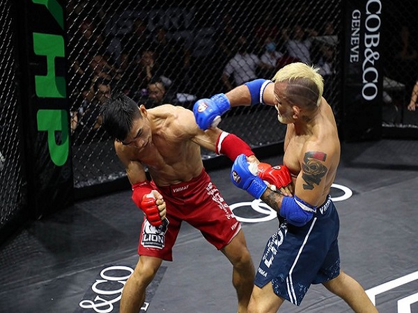 Vì sao trọng tài MMA chấm võ sỹ Brazil thắng bị kỷ luật?