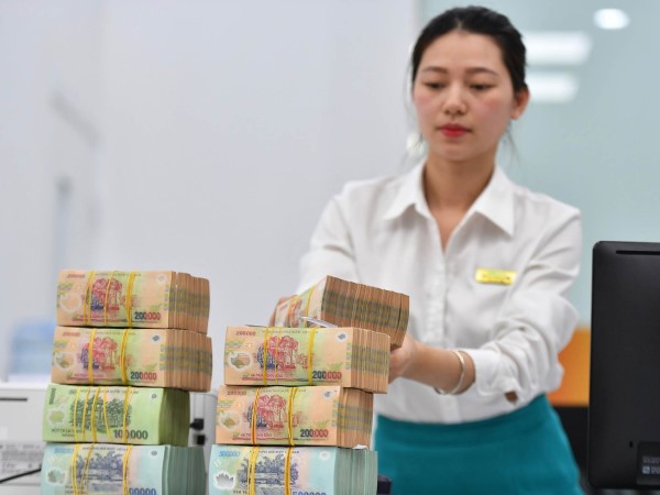 Ngân hàng không được 'ép' nhân viên bán trái phiếu doanh nghiệp