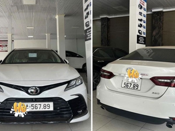 Choáng với xe Toyota Camry biển đẹp 'san bằng tất cả' có giá ngang một căn nhà