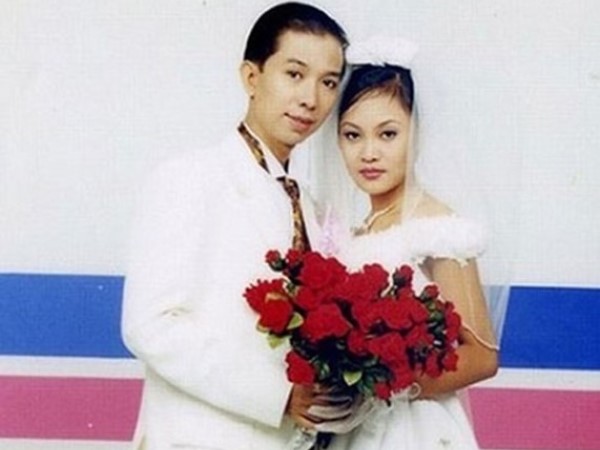 Lấy vợ hoa khôi, ca sĩ chuyên giả gái Long Nhật giờ thế nào?