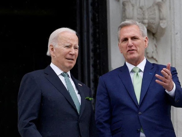 Mỹ cảnh báo vỡ nợ khẩn, Tổng thống Joe Biden hành động gấp