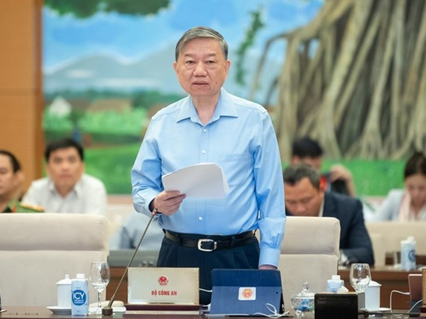 Thống nhất 3 lực lượng bảo vệ an ninh trật tự cơ sở 'không làm tăng chi ngân sách'