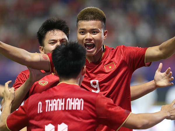 U22 Việt Nam – U22 Singapore: Để câu chuyện ngày ra quân là quá khứ