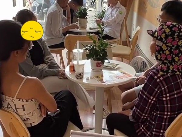 Thanh niên 32 tuổi dẫn mẹ đi xem mắt, yêu cầu nhà gái có nhà 3 tầng, xe trên 50 triệu và có của hồi môn mới được 'bước chân vào nhà bác'