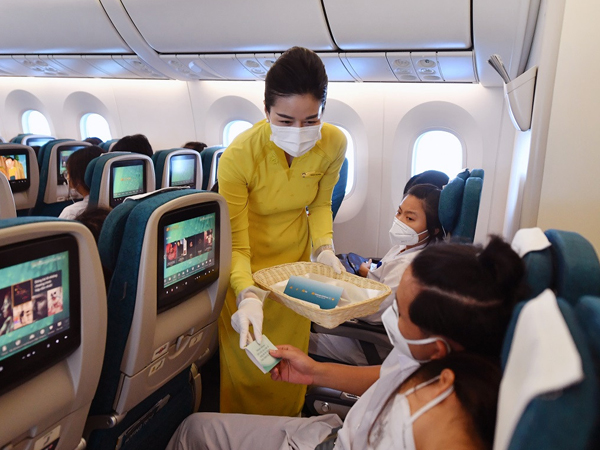 Bỏ trần giá vé máy bay, Cục Quản lý giá nói gì?