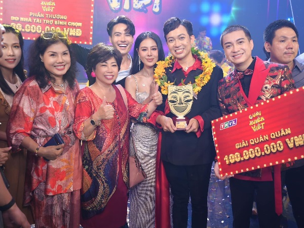 Huỳnh Lập, Diệu Nhi mừng Năm Chà đoạt quán quân 'Cười xuyên Việt'