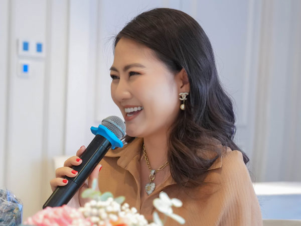 Bị cư dân mạng mỉa mai còn nợ ngành bảo hiểm lời xin lỗi, diễn viên Ngọc Lan đáp trả cực căng
