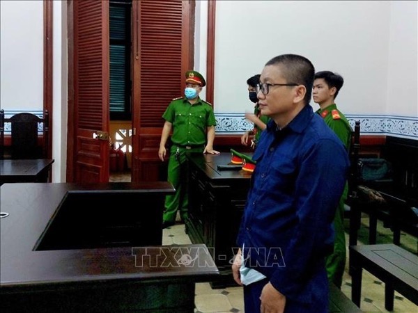 Tuyên án cựu điều tra viên giả mạo nhiều văn bản của Viện Kiểm sát