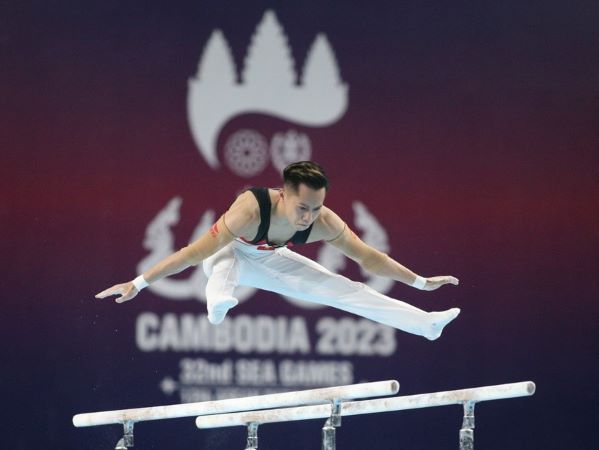 SEA Games 32 hôm nay 8/5: 'Mưa vàng' cho Việt Nam từ điền kinh, bơi