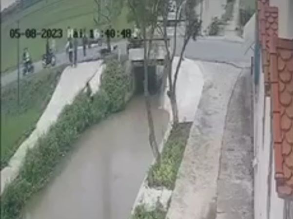 Nguyên nhân vụ học sinh lớp 11 bị học sinh lớp 12 đâm tử vong