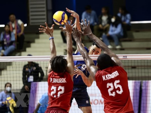 SEA Games 32: Chủ công bóng chuyền Từ Thanh Thuận lập kỷ lục đặc biệt