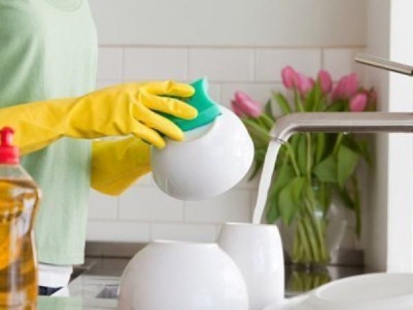 Ăn xong không rửa bát, vợ bị chồng đâm 6 nhát dao