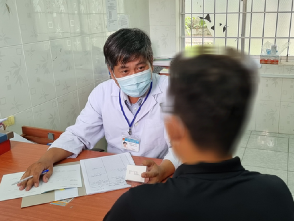 Gần 30.000 người nhiễm HIV chưa biết mình mắc bệnh