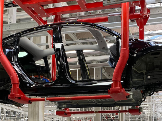 Công nghệ cực khủng giúp Tesla có thể sản xuất hàng nghìn ô tô mỗi ngày