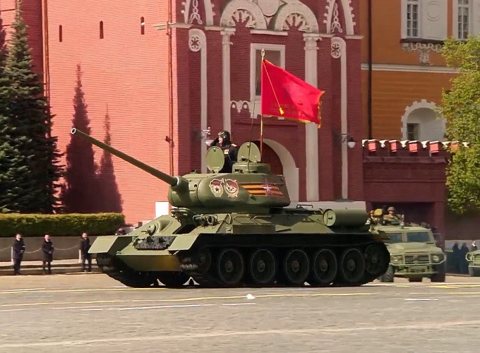 Nga chỉ dùng một xe tăng trong lễ duyệt binh Ngày Chiến thắng