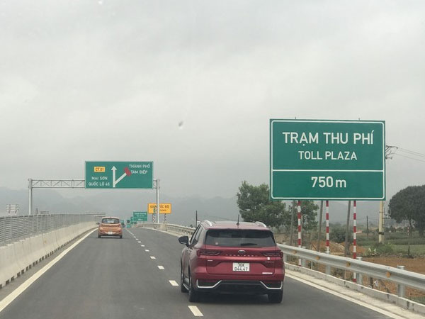 Mức phí trên 9 tuyến cao tốc do Nhà nước đầu tư cao nhất dự kiến 3.500 đồng/km