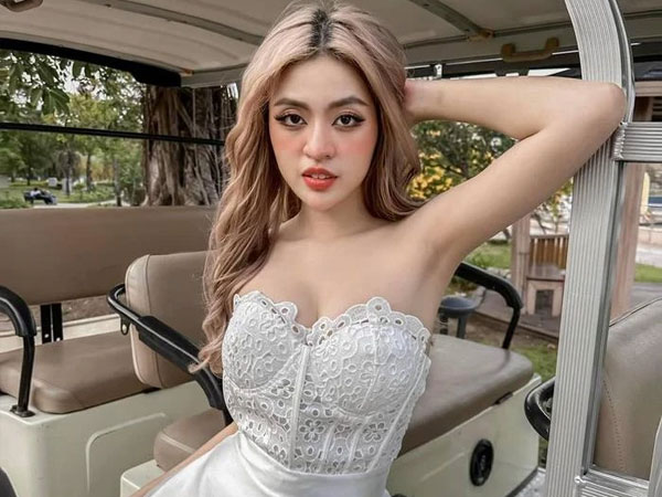 Trần Thanh Tâm có động thái đầu tiên giữa drama bị tố vô ơn, mẹ ruột phải xuống nước xin cho con gái