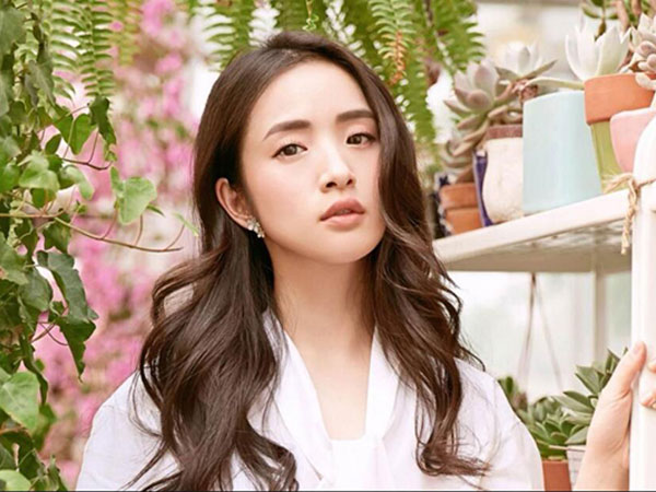 'Hoàng Dung' Lâm Y Thần ly hôn