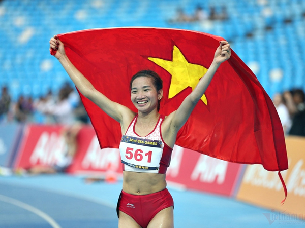 Nguyễn Thị Oanh đi vào lịch sử điền kinh Việt Nam tại SEA Games 32