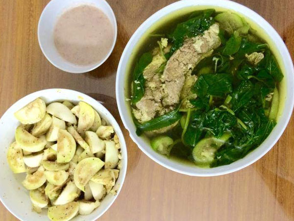 Loại rau mọc đầy vào mùa hè, chứa cả kho dưỡng chất và rất nhạy để 'trị' táo bón nhưng người Việt ngại dùng