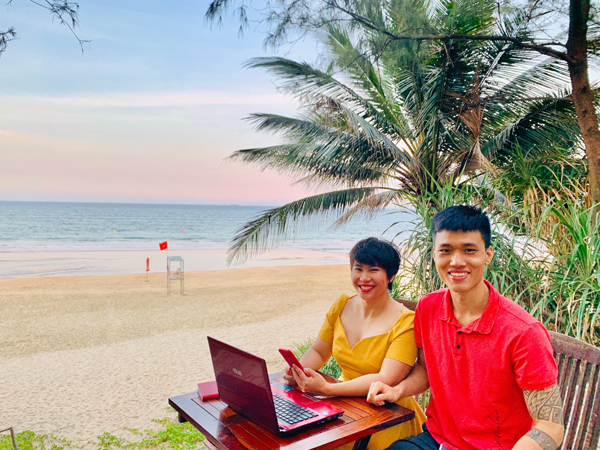 'Chiến tranh lạnh' không quá 4 tiếng: Nội quy của cặp đôi cưới sau 'tình 1 đêm'