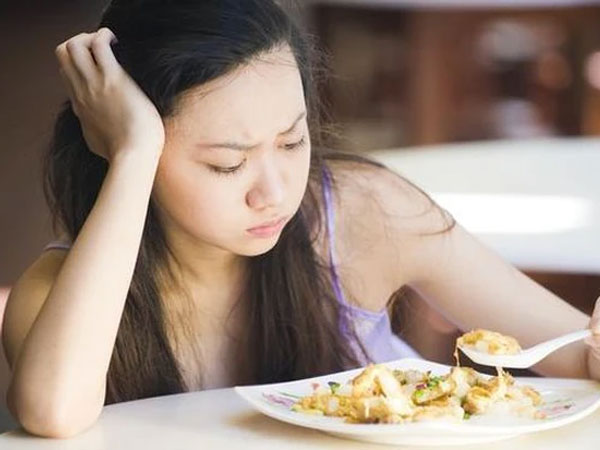 5 vị bỗng xuất hiện trong miệng cảnh báo các căn bệnh nguy hiểm mà nhiều người thường bỏ qua