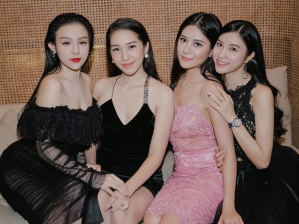 Bộ tứ hot girl Hà thành: Người ở biệt thự 80 tỷ, người lấy ca sĩ nổi tiếng, sinh nhiều con vẫn trông như 'gái son'