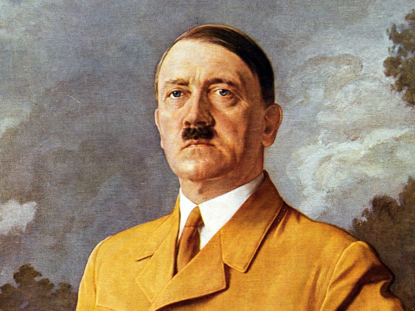 Bất ngờ sở thích của trùm phát xít Hitler: Cực yêu quý động vật