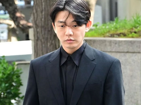 Yoo Ah In đã tiếp nhận điều tra hậu bỏ về giữa chừng vì quá đông phóng viên
