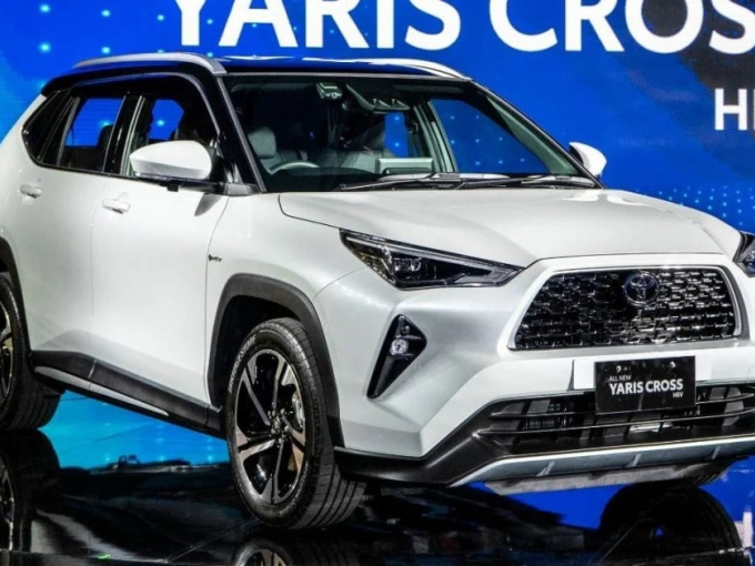 Toyota Yaris Cross ra mắt, cạnh tranh ở phân khúc SUV hạng B