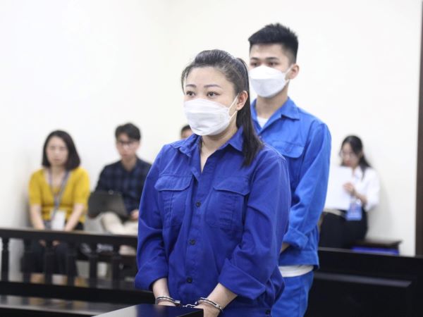 Hình ảnh 'khác thường' của nữ cựu đại úy từng gây náo loạn sân bay Tân Sơn Nhất
