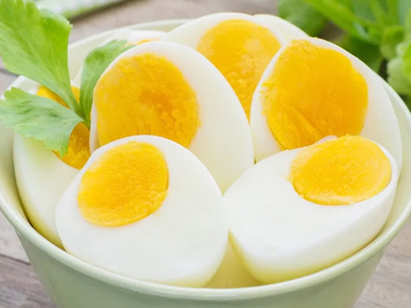 Bỏ hay ăn lòng đỏ: Cách dùng trứng tốt nhất cho sức khỏe