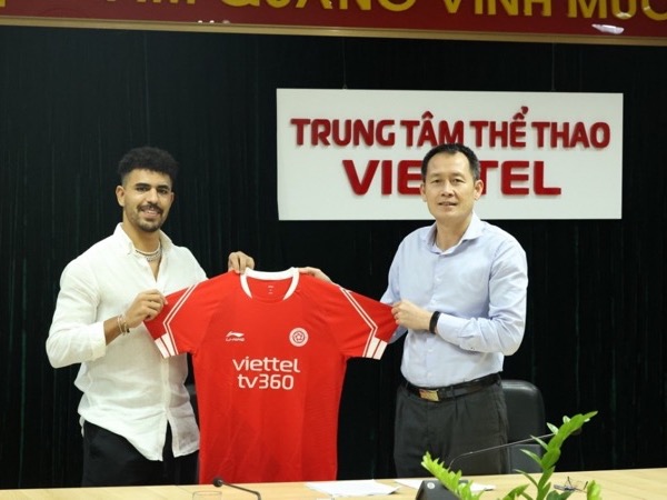 V-League 2023 trở lại: Viettel FC công bố bom tấn từng là đồng đội của Mohamed Salah