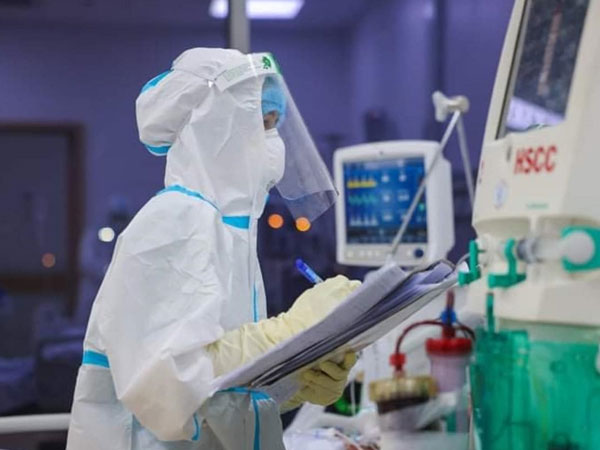Ngày 18/5: Cả nước ghi nhận 1.927 ca COVID-19 mới, 67 bệnh nhân thở oxy
