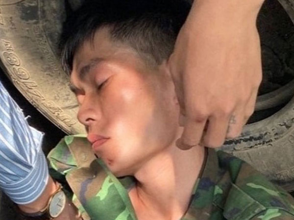 Nguyên nhân thanh niên giết vợ, đâm trọng thương em vợ rồi trốn vào đống lốp xe