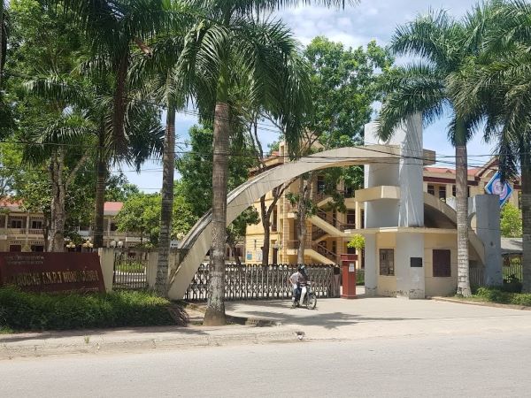 Xôn xao thư ngỏ kêu gọi cựu học sinh đóng 15 triệu/lớp kỷ niệm thành lập trường