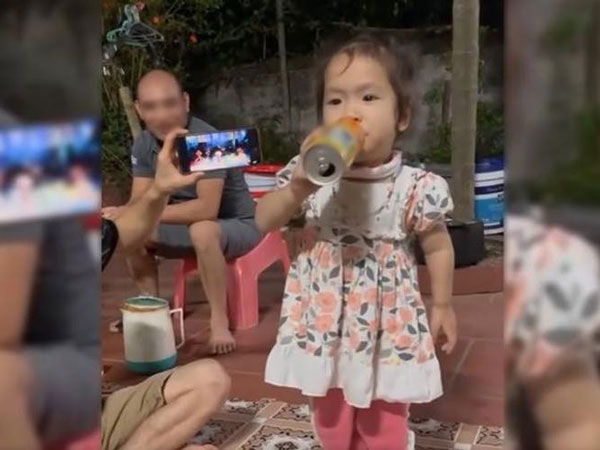 Bé gái 3 tuổi cất tiếng ca 'Gặp nhau giữa rừng mơ', giọng hát thế nào mà hút 5 triệu lượt xem?