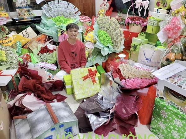 Cuộc sống tràn ngập tiền, vàng của Hồ Văn Cường sau khi ra ở riêng