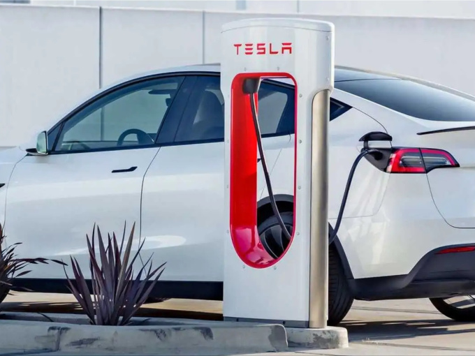 Xe điện Tesla dùng pin của đối thủ BYD lại ra kết quả đáng ngạc nhiên