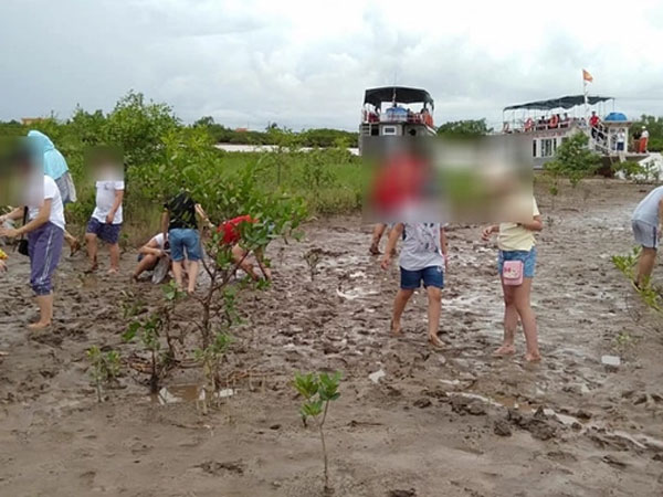 Người dân xót xa kể lại sự việc học sinh, phụ huynh tử vong khi trải nghiệm bắt ngao
