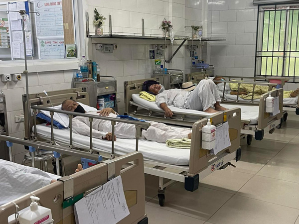 Thuốc trị ung thư giá chục triệu mỗi lọ: Vì sao chưa được BHYT thanh toán?